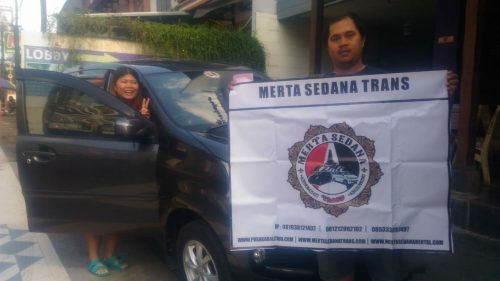 Syarat utama sewa mobil di Bali Utama